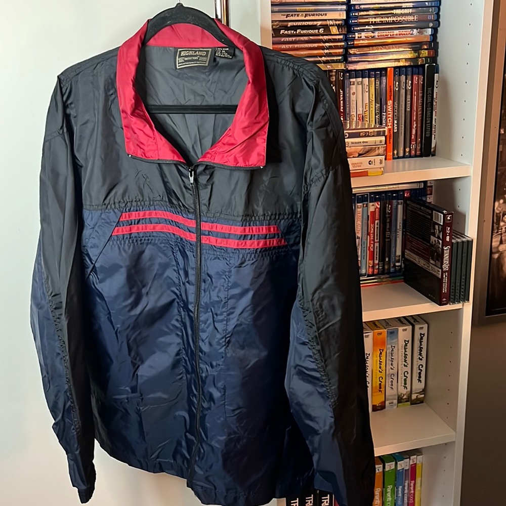 XL Highland outfitter light jacket